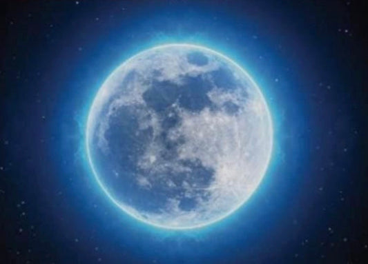 Fascinating Facts About the Moon – And the Amazing Gift You Probably Didn’t Know Existed